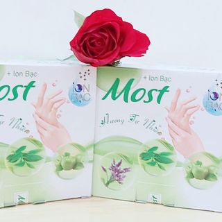 HỘP 12 CHAI NƯỚC RỬA TAY KHÔ MOST ION BẠC