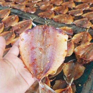 Hải sản mực trứng mực một nắng cá trứng khô đù khô cá chỉ vàng bò mỹ
