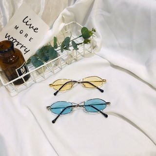 Kính mát gọng si