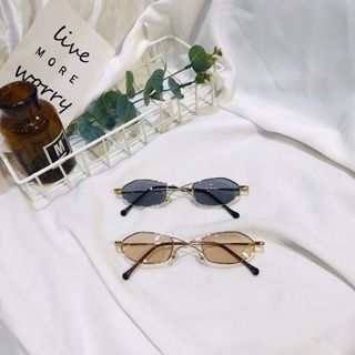 Kính mát gọng si