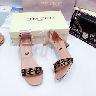 Giày sanda fendi
