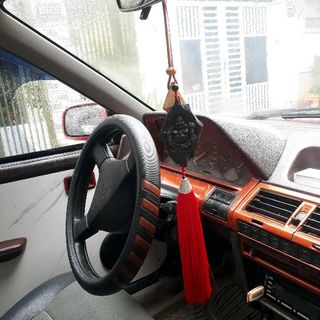 Trầm hương sánh thiềm thừ phong thủy treo xe