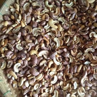 Hạt điều vỡ hạt