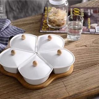 KHAY ĐỰNG BÁNH KẸO MỨT TẾT