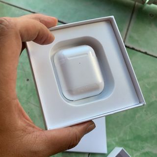 Tai nghe Airpods 2 Sạc không dây