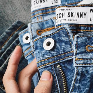 Quần jeans nam trơn topman