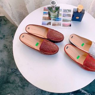 Sục da thêu cực sang ôm chân phom chuẩn