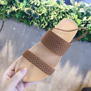 Giày sandal gia