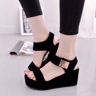 Giày sandal de xuồng xứ dân