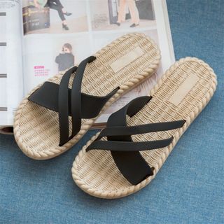 Dép đế cói quai chéo