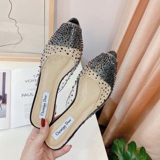 Dép sục đa san