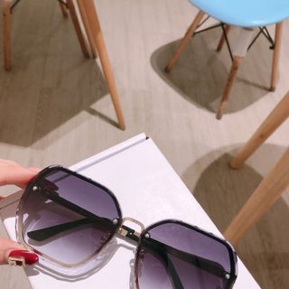 Kính gọng si bắt ốc