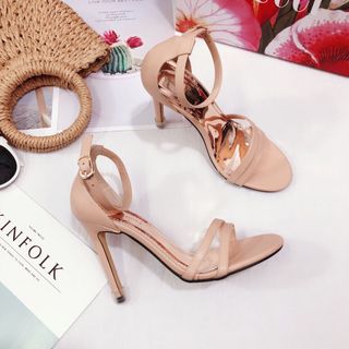 Giày sandal cao đế bong