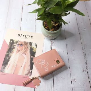 Ví nữ thời trang cầm tay THVN21