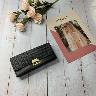 Ví nữ thời trang cầm tay THVN16