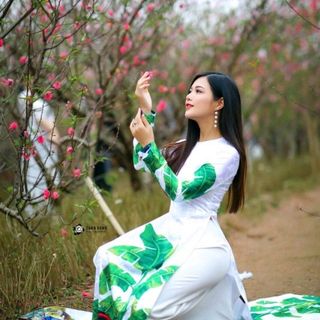 áo dài truyền thống kèm quần