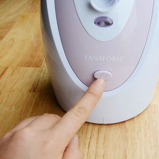 Máy xông hơi mặt Lanaform facial steam