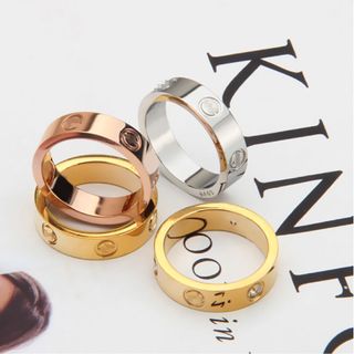 NHẪN TITAN THỜI TRANG