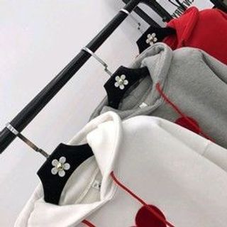 Áo khoác hoodie trái tim trước ngực giá sỉ​ giá bán buôn