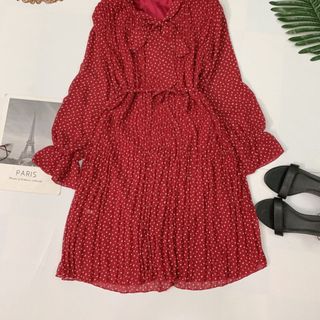 Đầm bi nhún li cổ nơ kèm dây cột eo