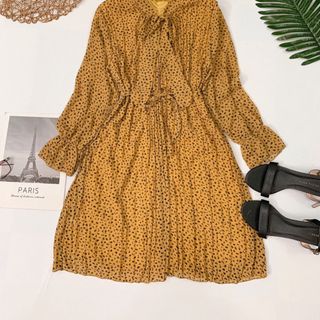 Đầm bi nhún li cổ nơ kèm dây cột eo