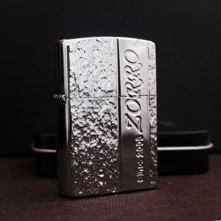 Bật lửa , hộp quẹt xăng đá Zorro z8267 kẻ dọc , kẻ chéo