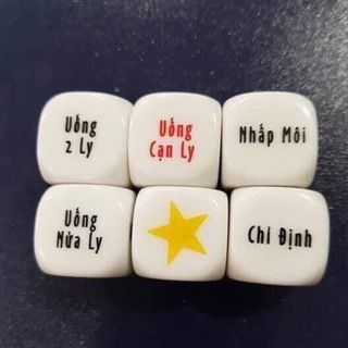 Xúc xắc uống bia