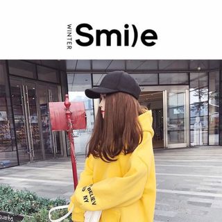 Áo hoodie thêu tay