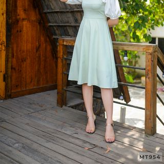 Đầm chạy zizzac thân phối tay trắng