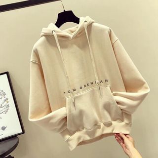 Áo hoodie thêu túi