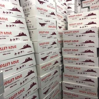 Chà là khô nguyên cành của Isreal hộp 500g thùng 12 hộp bao ngon