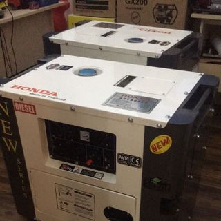 Bán gấp Máy phát điện chạy dầu Honda 7kw siêu chống ồn