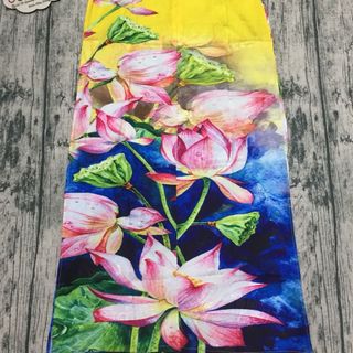 Set áo dài truyền thống gấm tơ nền vàng hình in hoa sen