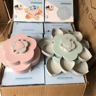 khay mứt xoay 2 tầng 2020