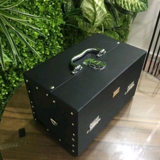 cốp đựng đồ trang điểm