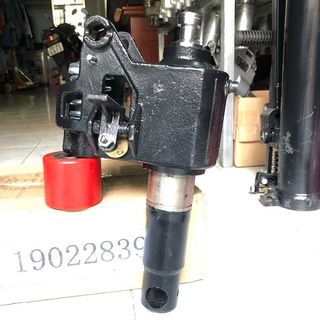 Bơm ben xe nâng tay 2500kg