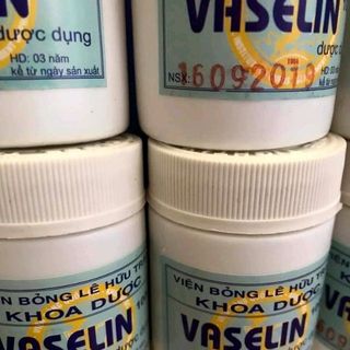kem nẻ vaselin