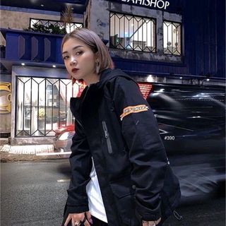 Áo khoác dù nam bọ cạp