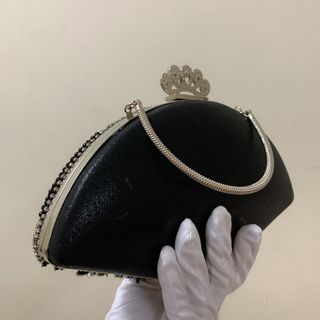 Túi xách hộp tua