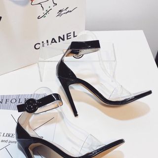 Giày sandal cao gót quai xinh