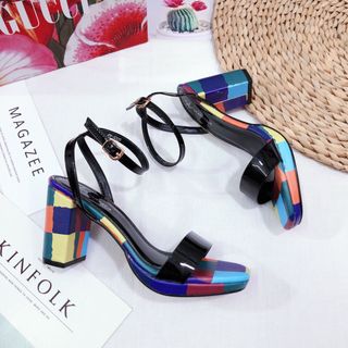 Giày sandal got trụ màu sắc