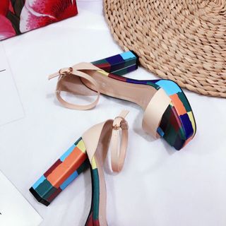 Giày sandal trụ mau