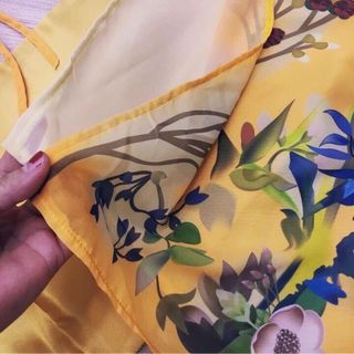 Sét áo dài vàng in hoa mấn hoa