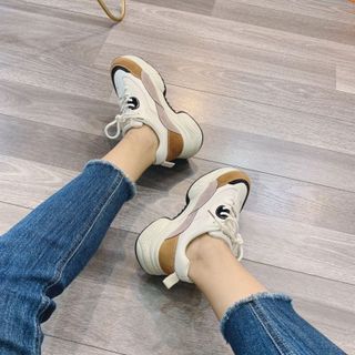 Sneakers độn đế viền kẻ mũi mix màu