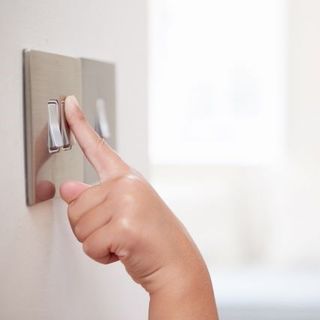 Đèn Cảm Ốp Trần Cảm Ứng Hồng Ngoại