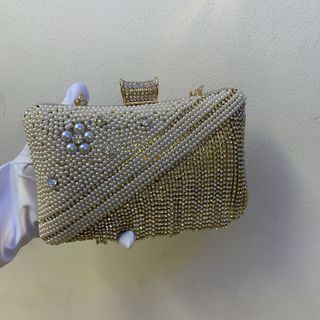 Ví cầm tay 119