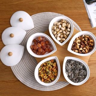 Quà tết 2020 - khay mứt sứ