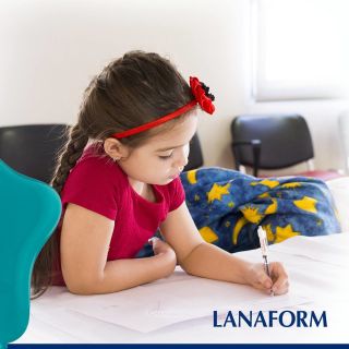 Máy tạo ẩm xông tinh dầu chiếu sao Lanaform Moony