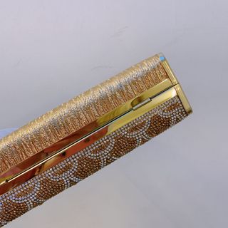 Ví cầm tay 14