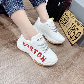 Giày ba tậtas